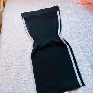 Straight Black/White Pencil Skirt 🖤🤍